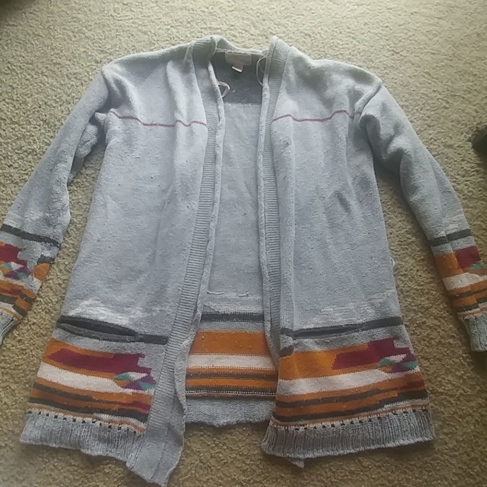 Sweater - Picture 1 of 4